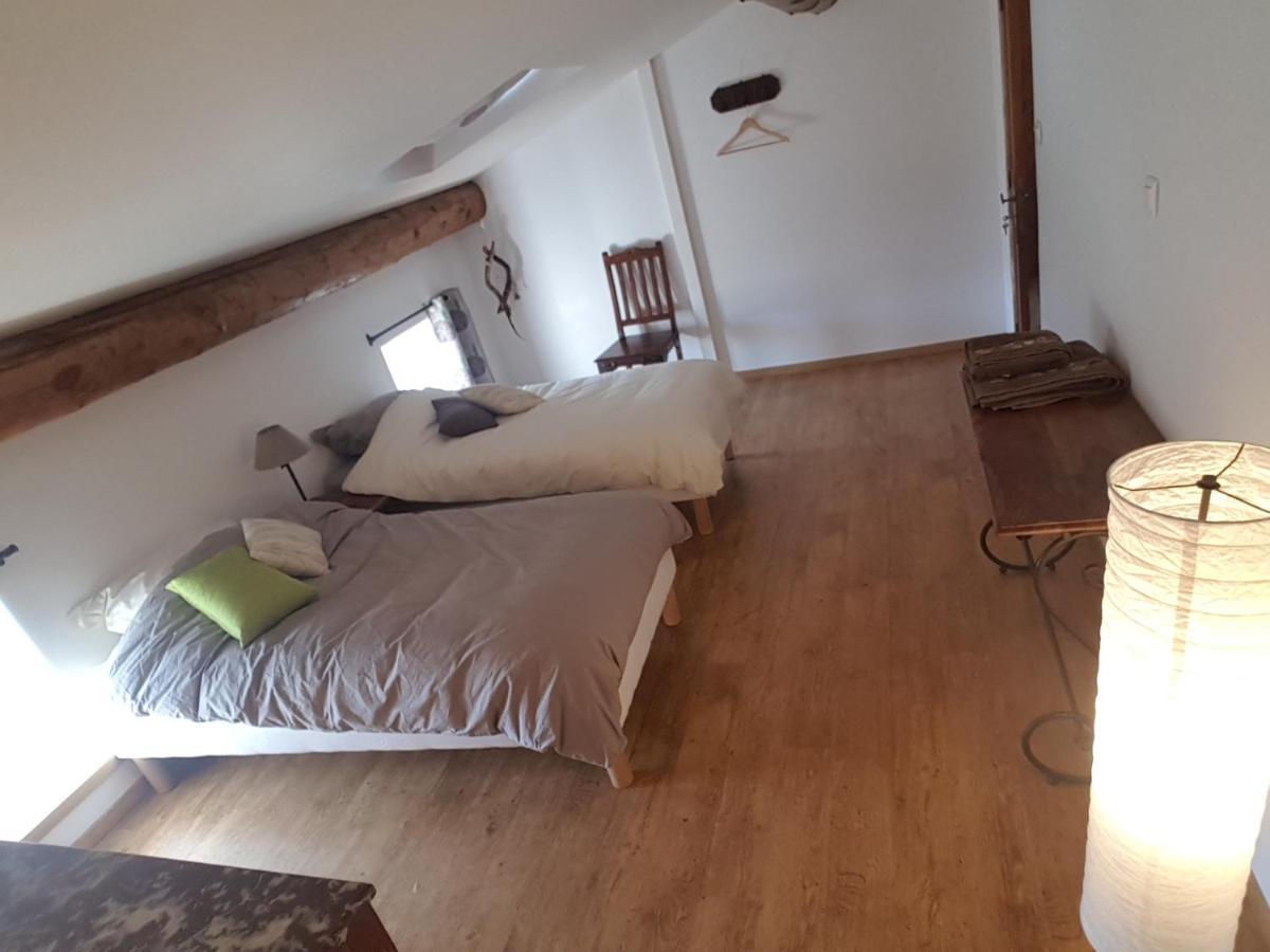 L'Attrape Reve Bed & Breakfast Saint-Vincent-de-Barres ภายนอก รูปภาพ